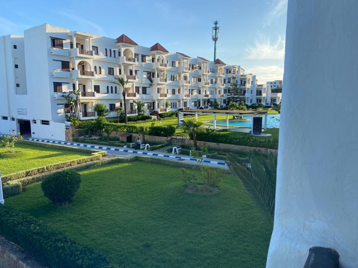 Apartamento Mi Casa Jardins De Cabo Negro Exterior foto