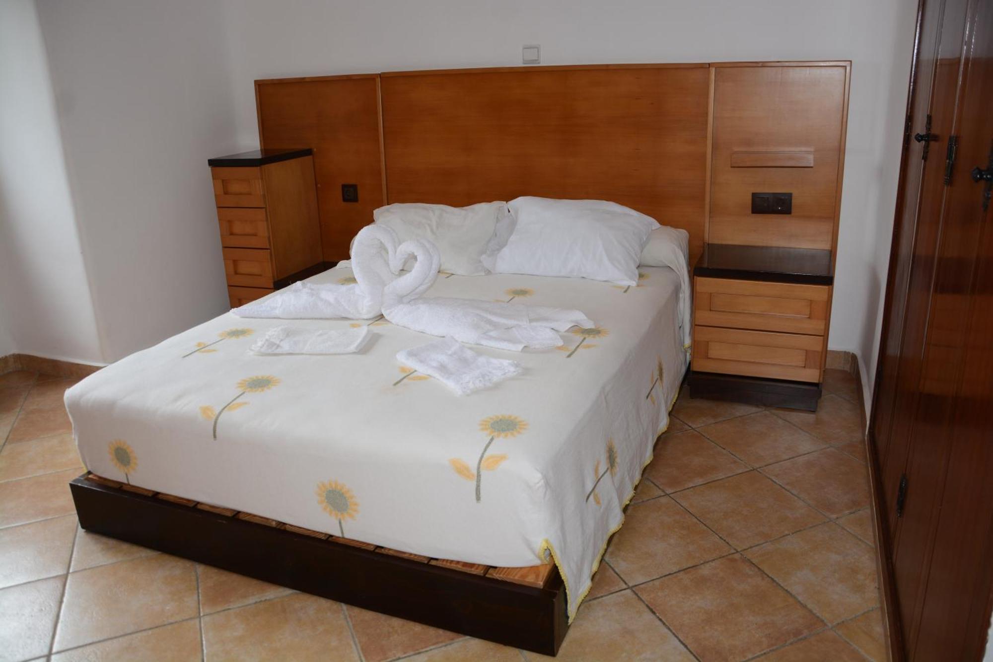 Apartamento Mi Casa Jardins De Cabo Negro Exterior foto